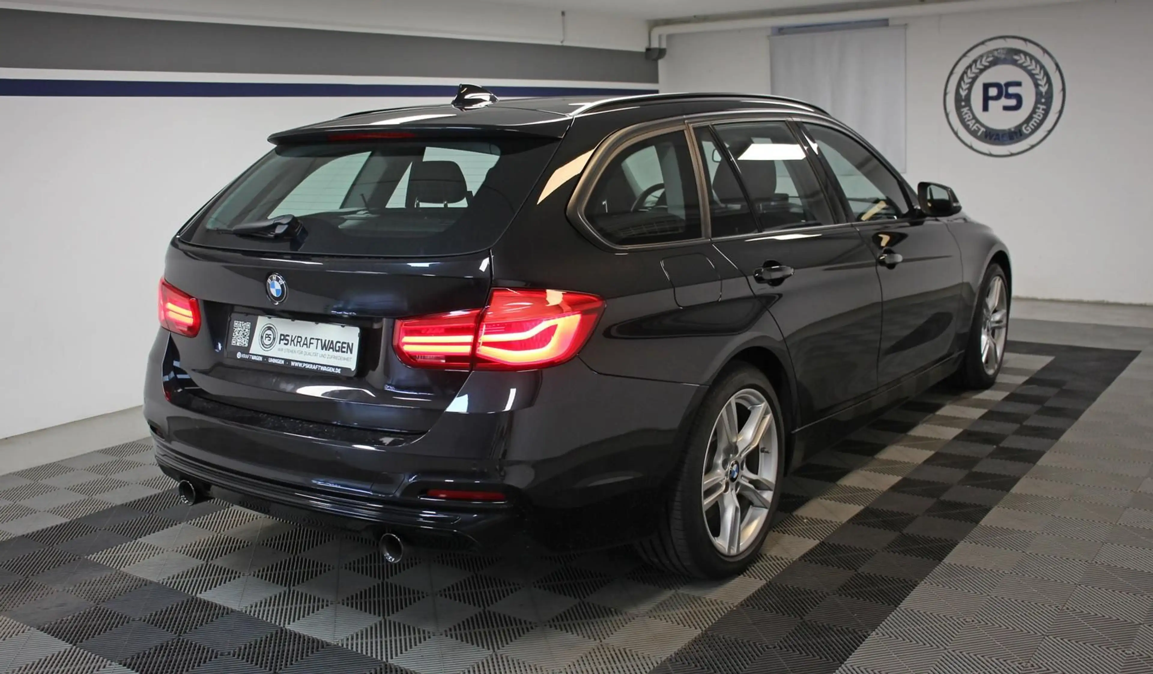 BMW 340 i Touring Sport Line LED SHADOW APPLE S.HEFT — photo 3