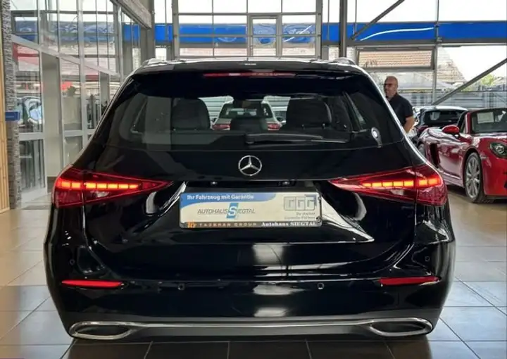 Mercedes-Benz Clase C 2022, foto 5