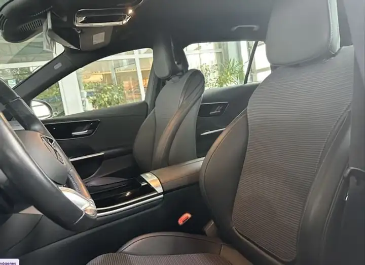 Mercedes-Benz Clase C 2022, foto 8