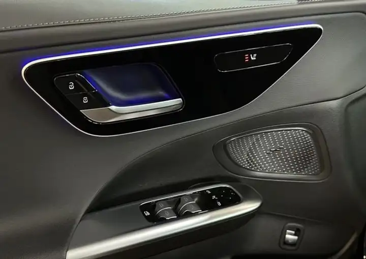 Mercedes-Benz Clase C 2022, foto 11