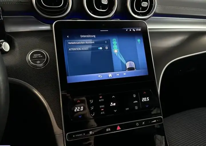Mercedes-Benz Clase C 2022, foto 22