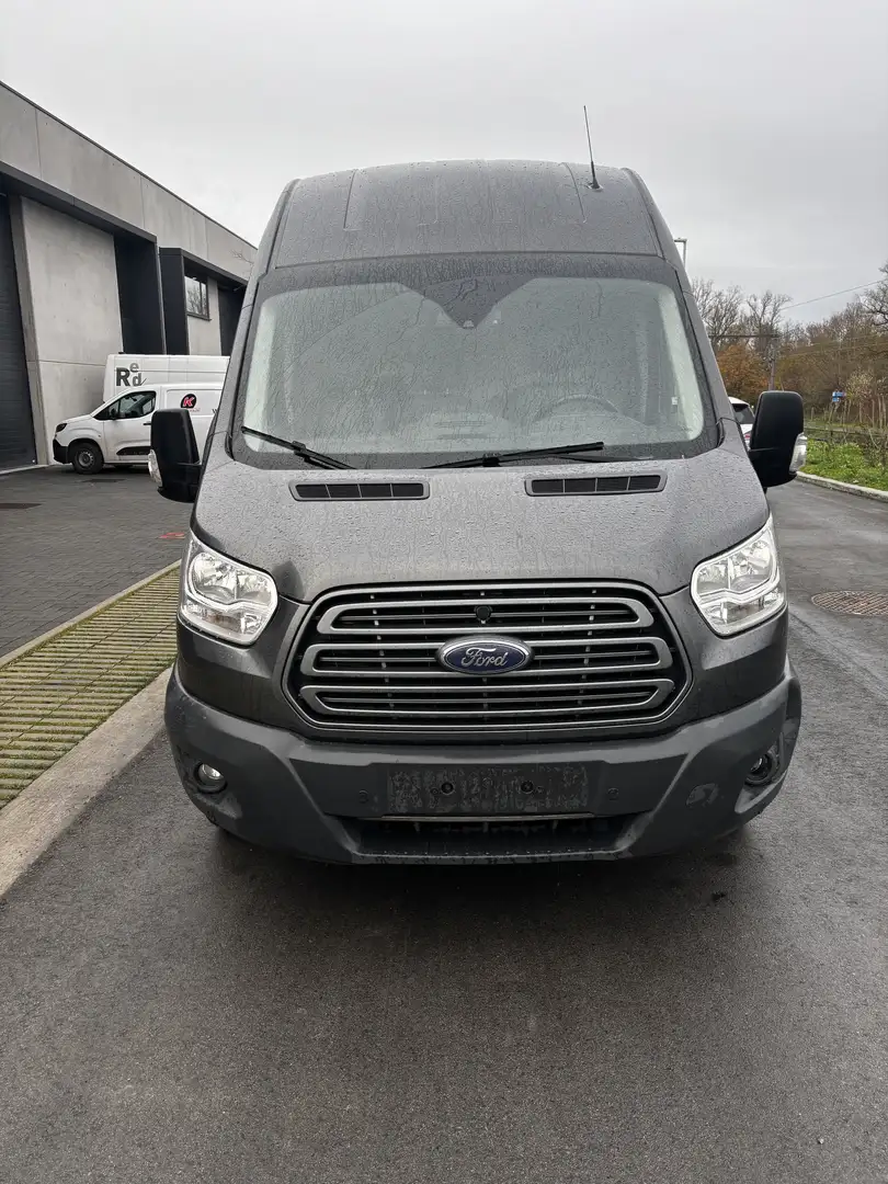Ford Transit Bus Ford Transit - 2
