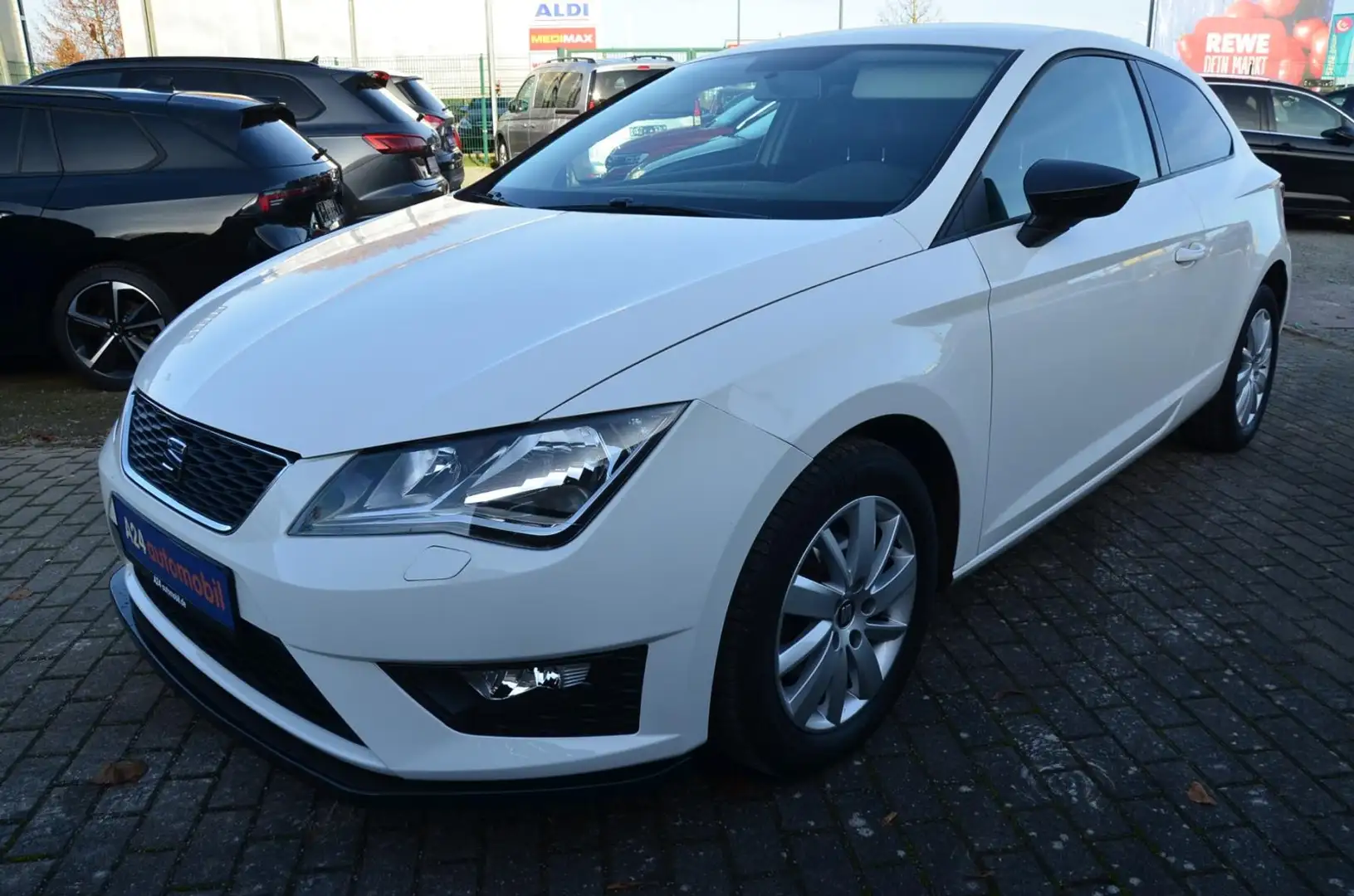 SEAT Leon SC 1.2 TSI Reference Sitzheizung Klimw Blanc - 1