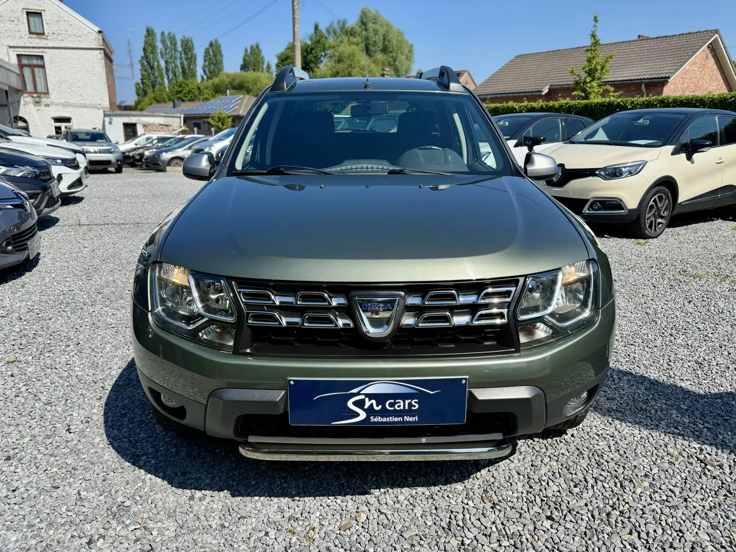Dacia Duster 1.5 dCi 4x4 Prestige *** GPS AIRCO *** Vert - 2