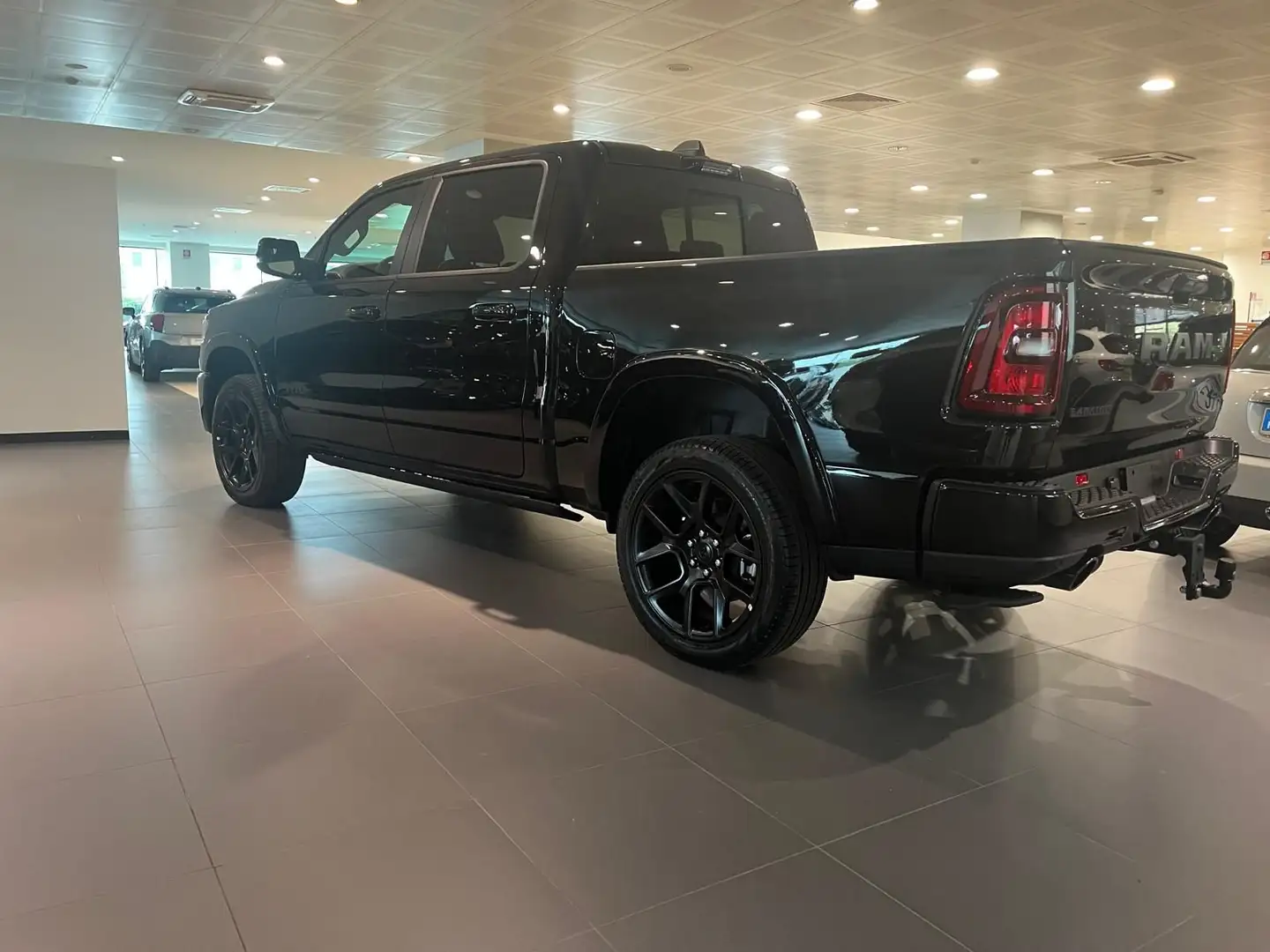 RAM 1500 LARAMIE SPORT 3.0 L SST 420 HP - AUTOCARRO DETRAI Nero - 2