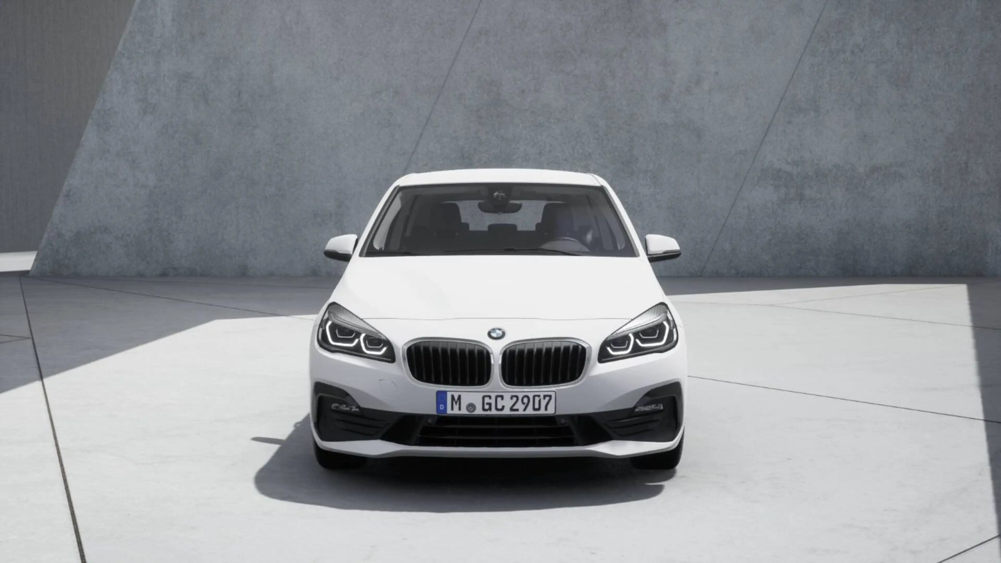 BMW 218 218i Active Tourer LED DrvAss ParkAss SitzHz — photo 4