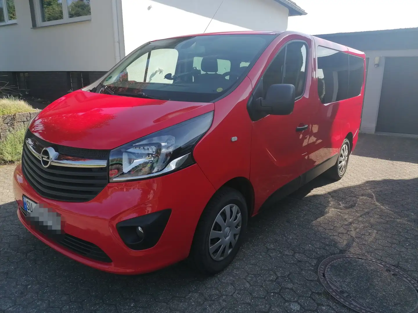 Opel Vivaro 1.6 CDTI-8 Sitzer-Navi-Kamera-Sitzheizung-Tempomat Rot - 1