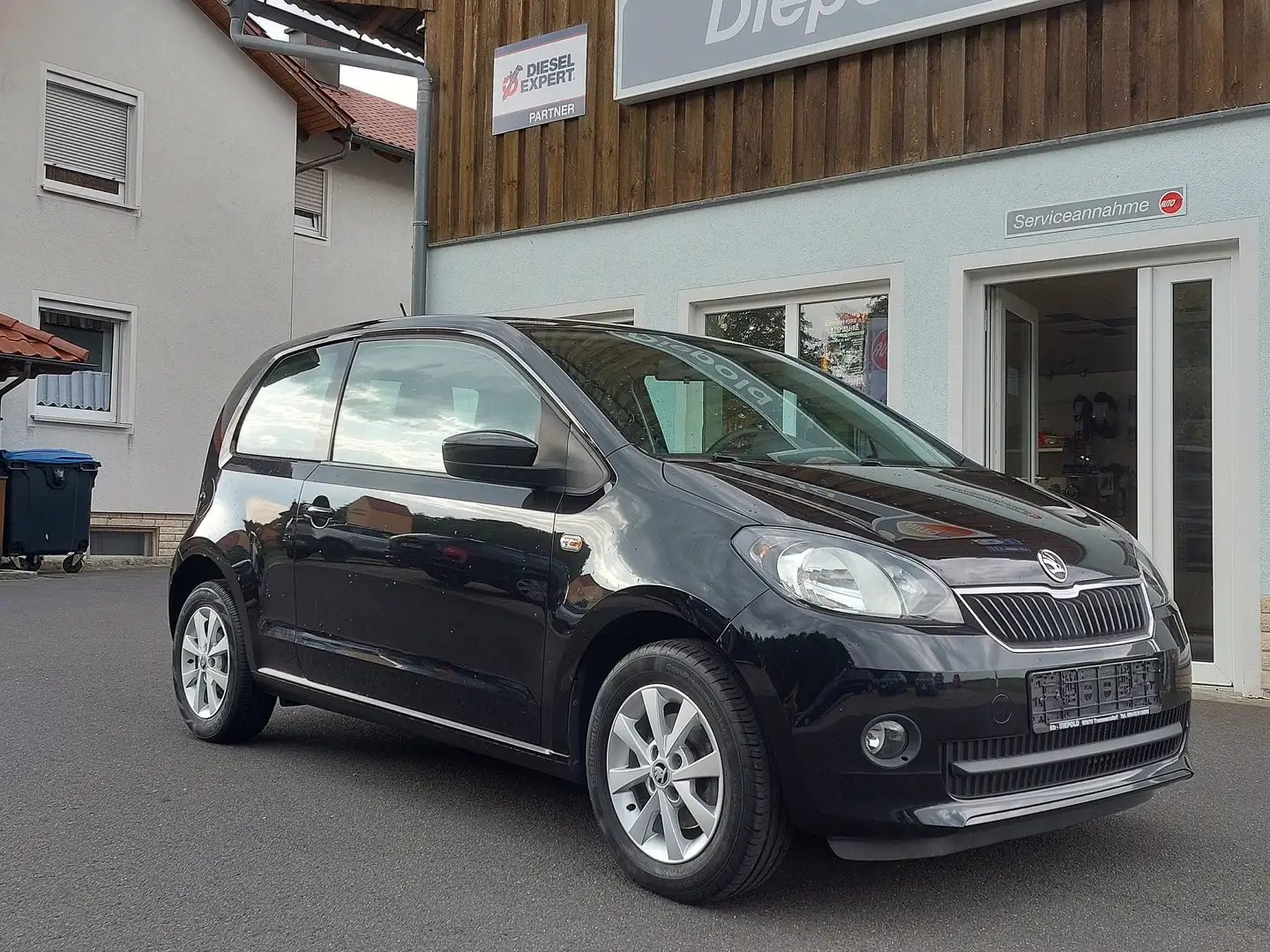 Skoda Citigo 1.0 MPI Ambition Schwarz - 1
