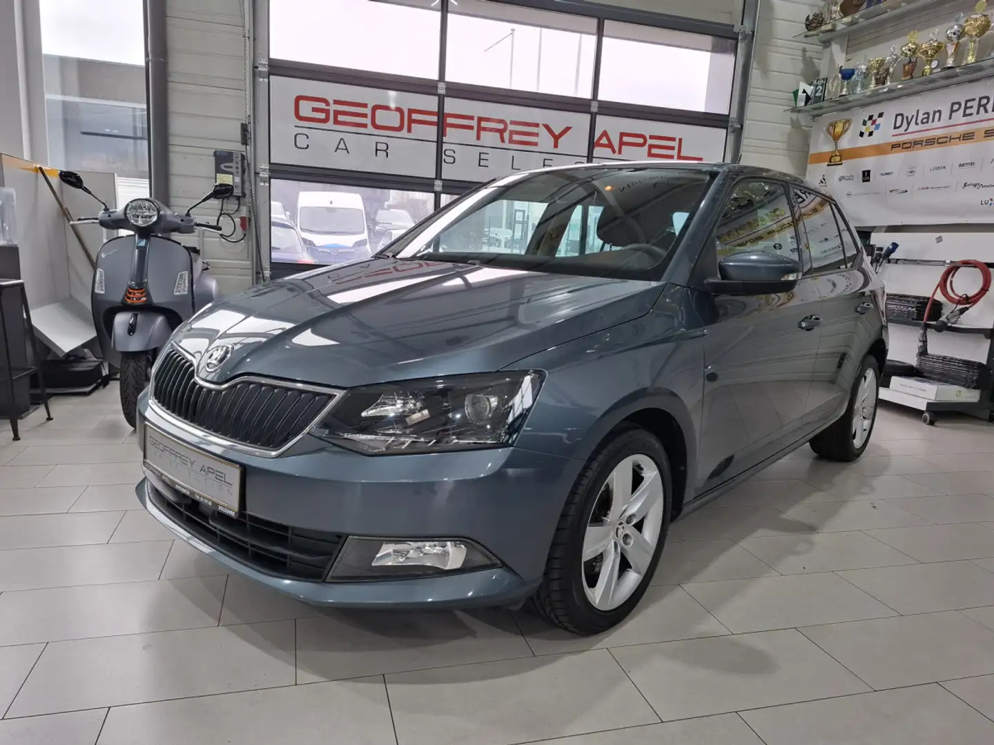Skoda Fabia 1.2 TSI 110 DSG Style Klimaauto, 58000KM, GARANTIE Grau - 1