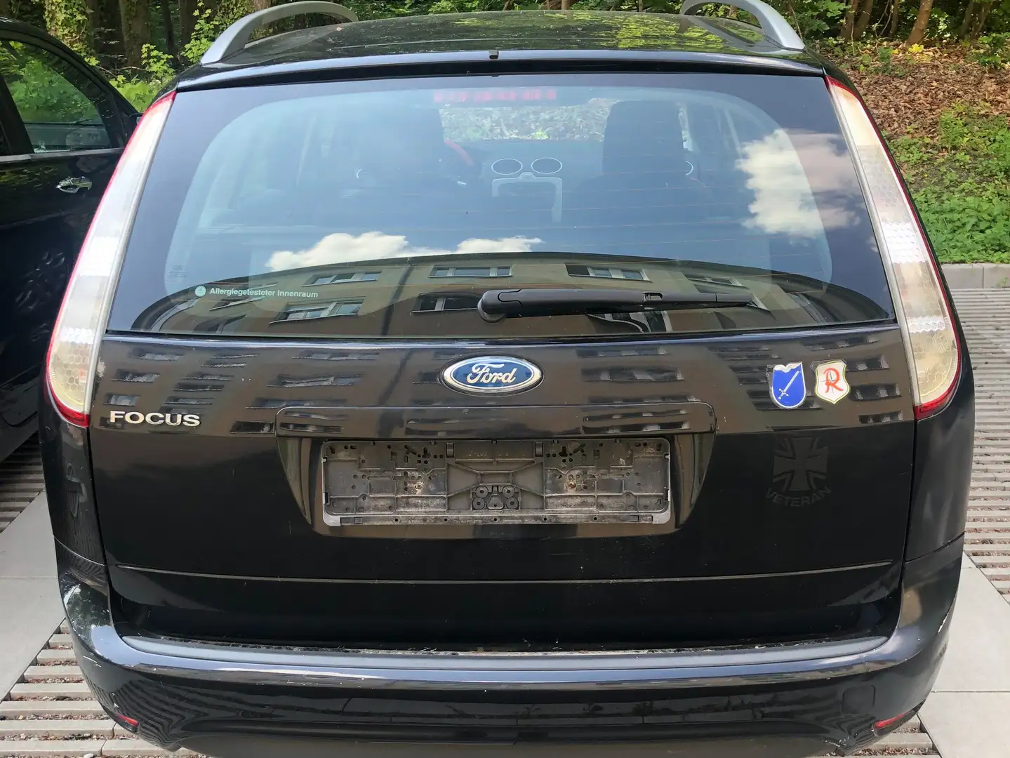 Ford Focus Focus Turnier 1.6 Ti-VCT Style Schwarz - 2