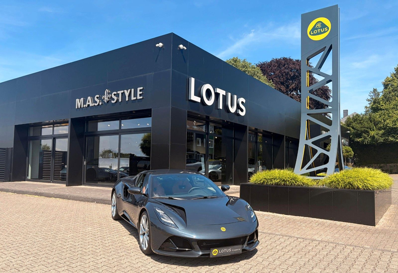 Lotus Emira V6 First Edition Automatik sehr selten