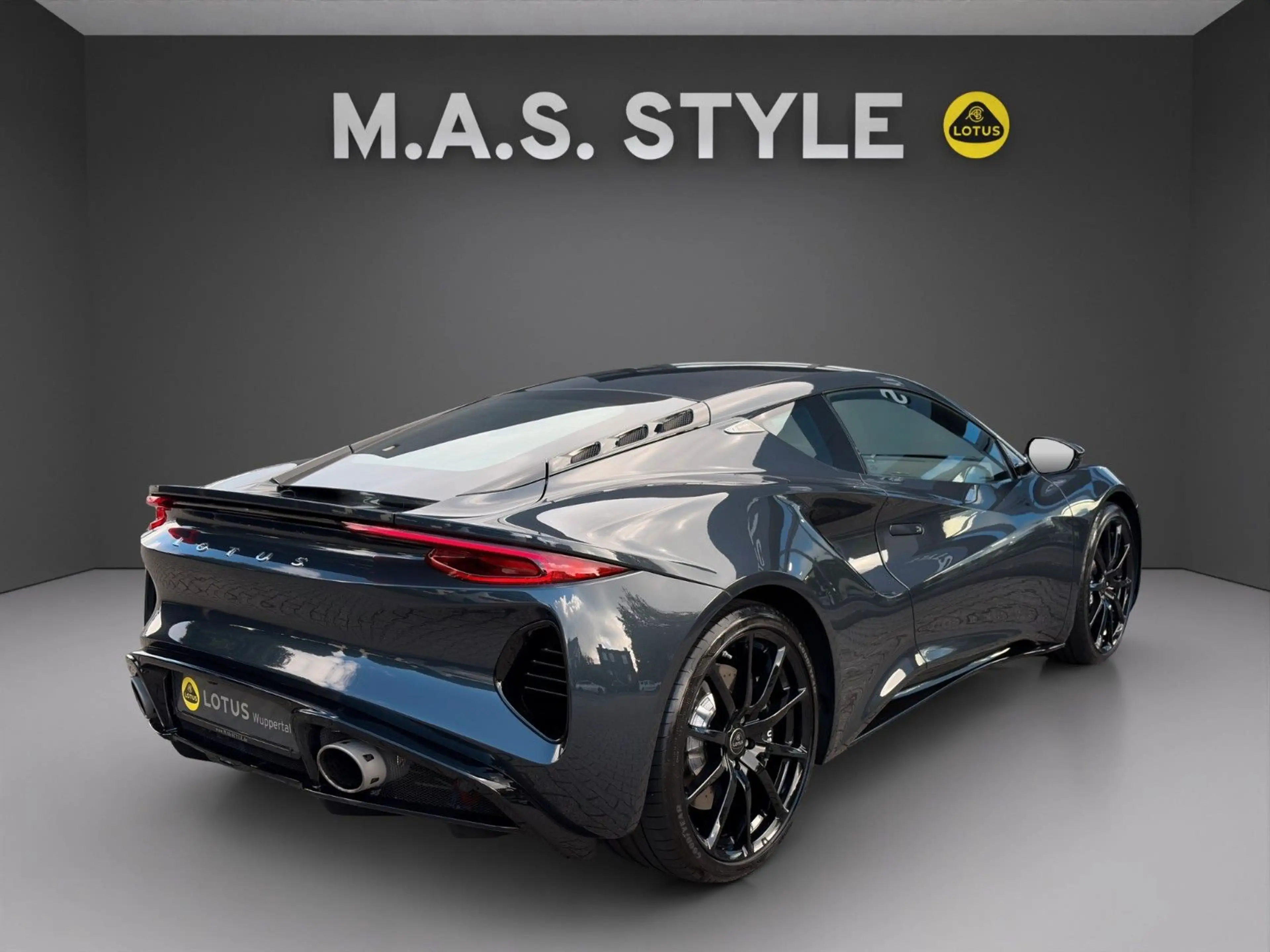 Lotus Emira V6 First Edition Automatik sehr selten — photo 6