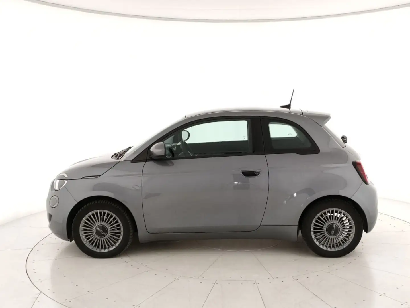 Fiat 500e Cabrio 42 kWh Icon Grigio - 2