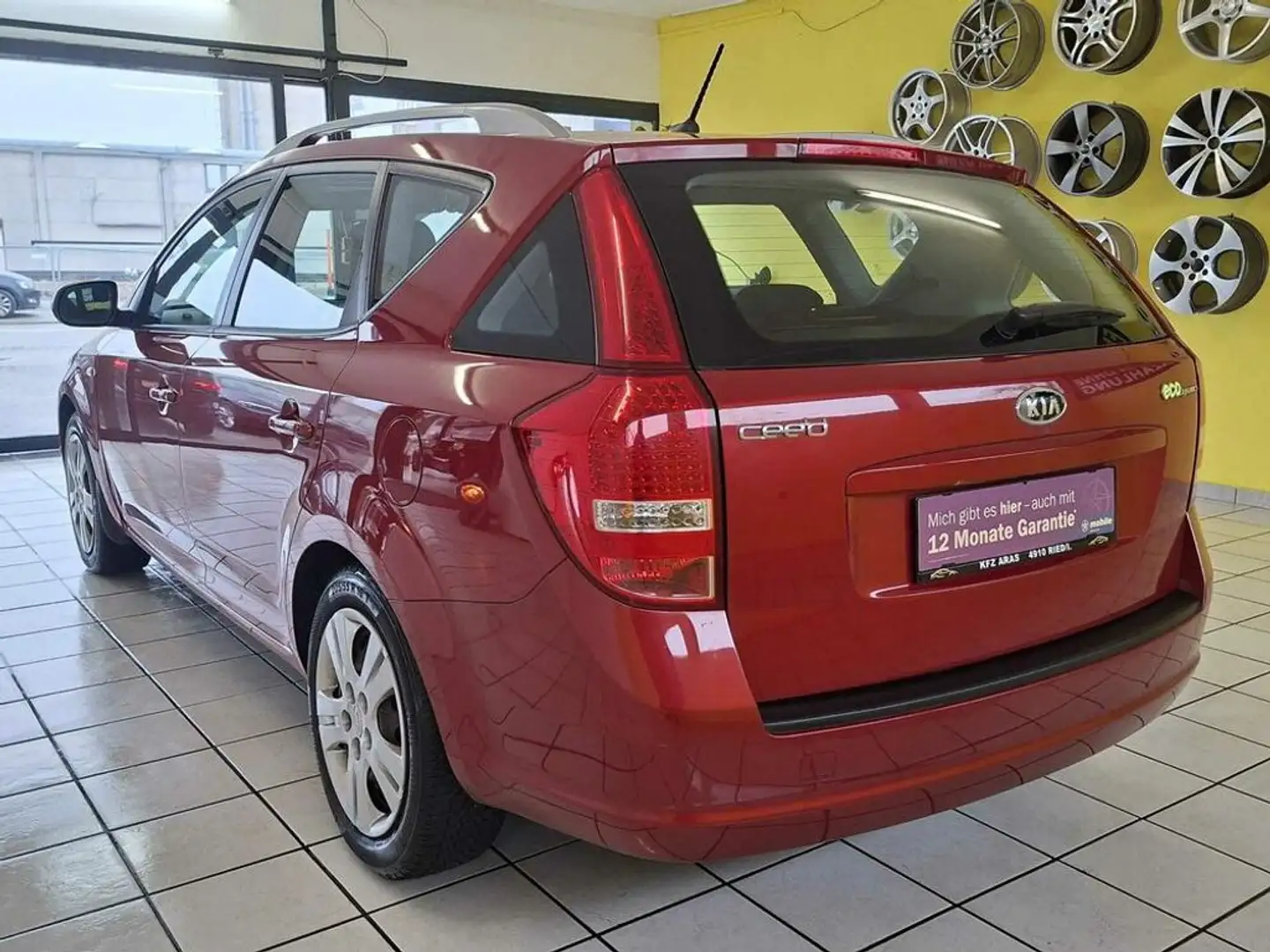 Kia Ceed / cee'd 2.BESITZ, KLIMA, PICKERL BIS 10.2026 Rot - 2