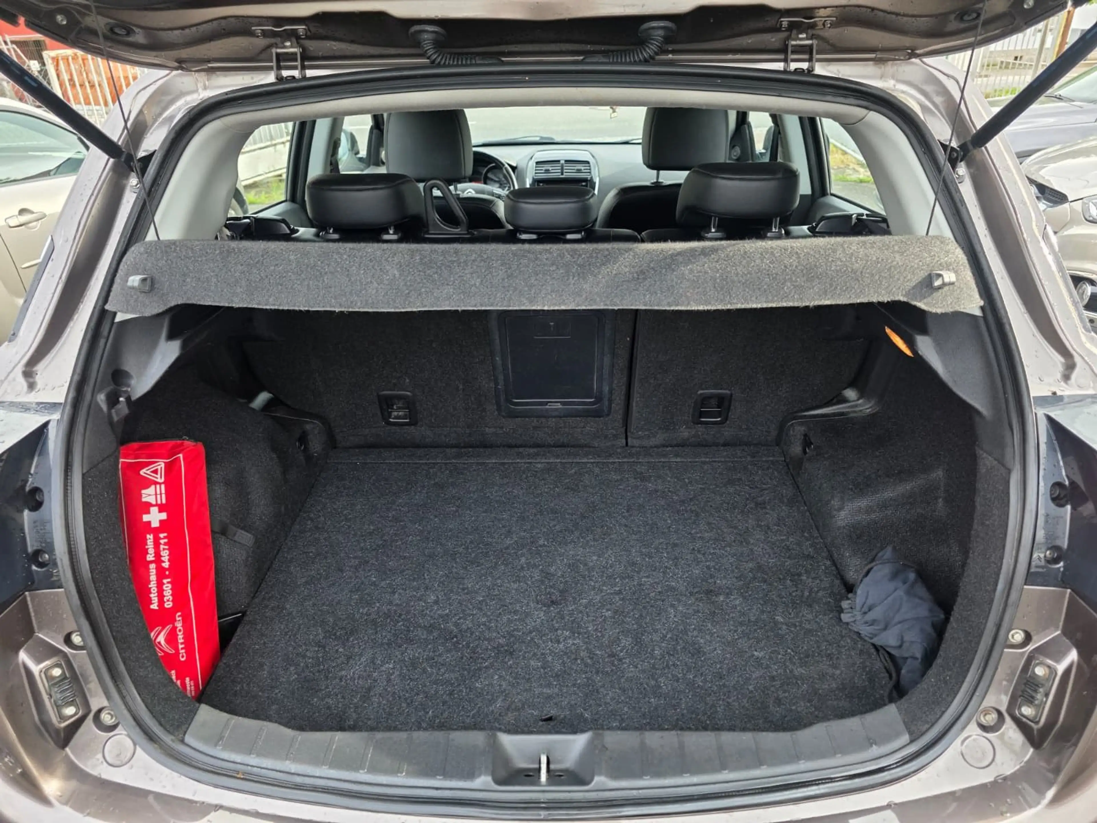 Citroen C4 Aircross Tendance 4x4 Anhängerkupplung — photo 10