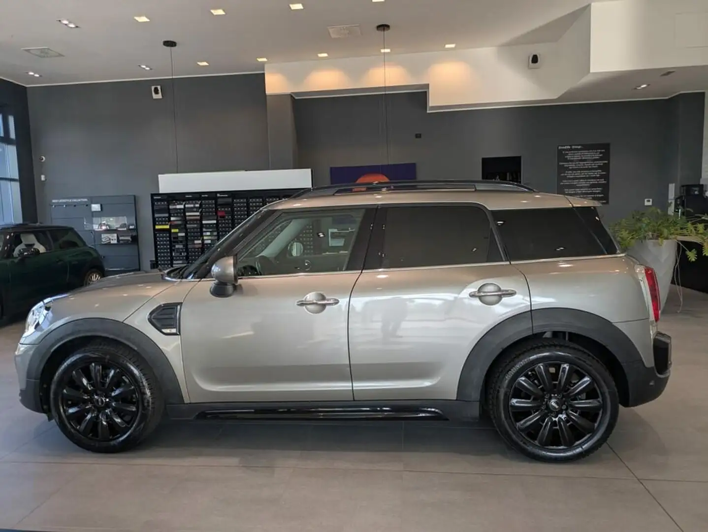 MINI One D Countryman 1.5 Baker Street Silver - 2