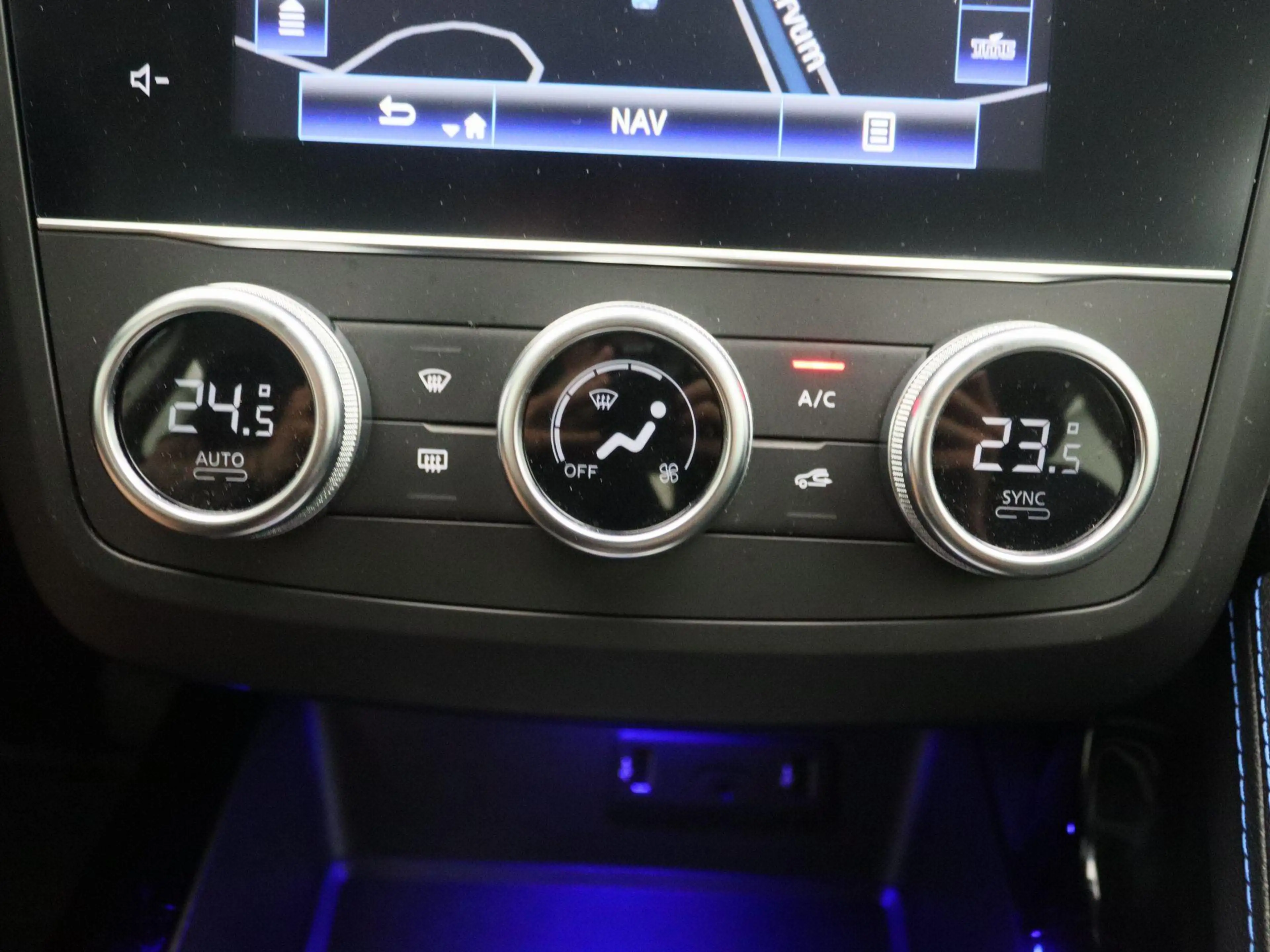 Renault Kadjar TCe 140 Limited | R-Link 2 Navigatiesysteem met An — photo 10