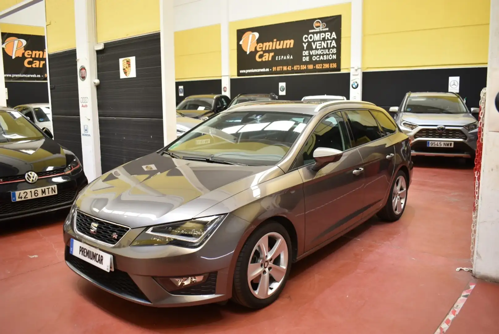 SEAT Leon ST 1.4 TSI ACT S&S FR 150 Gris - 1