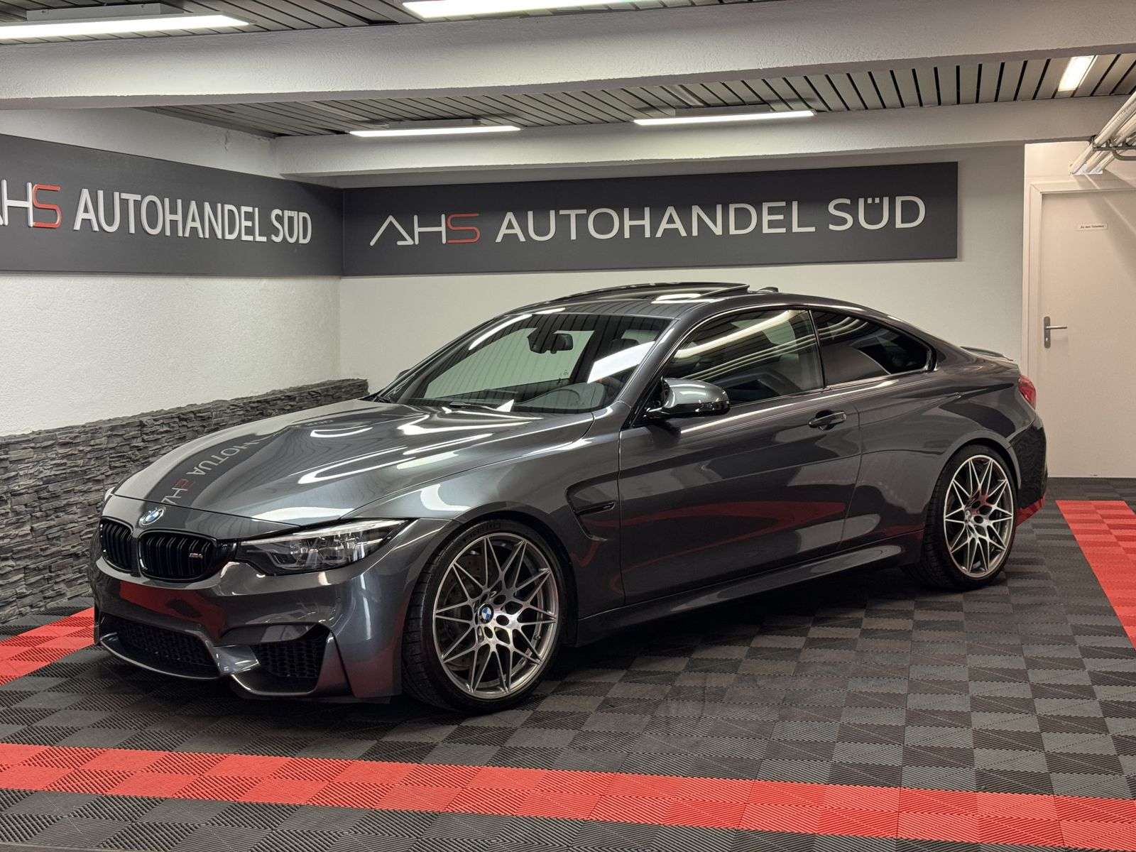 BMW M4