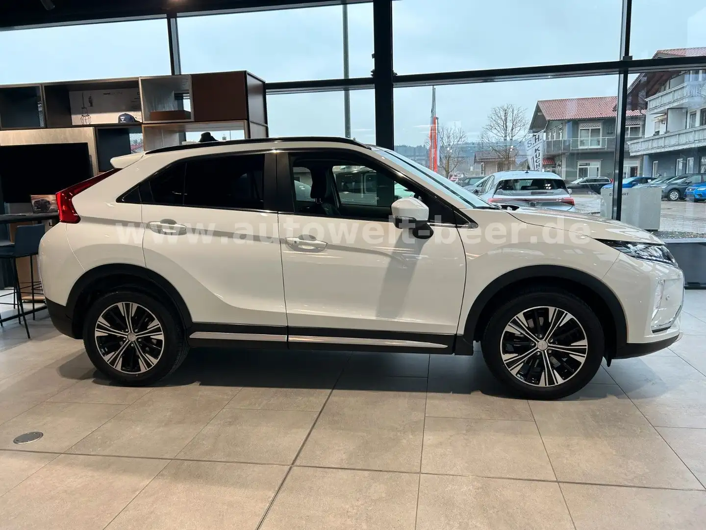 Mitsubishi Eclipse Cross Intro Edition 2WD Weiß - 2