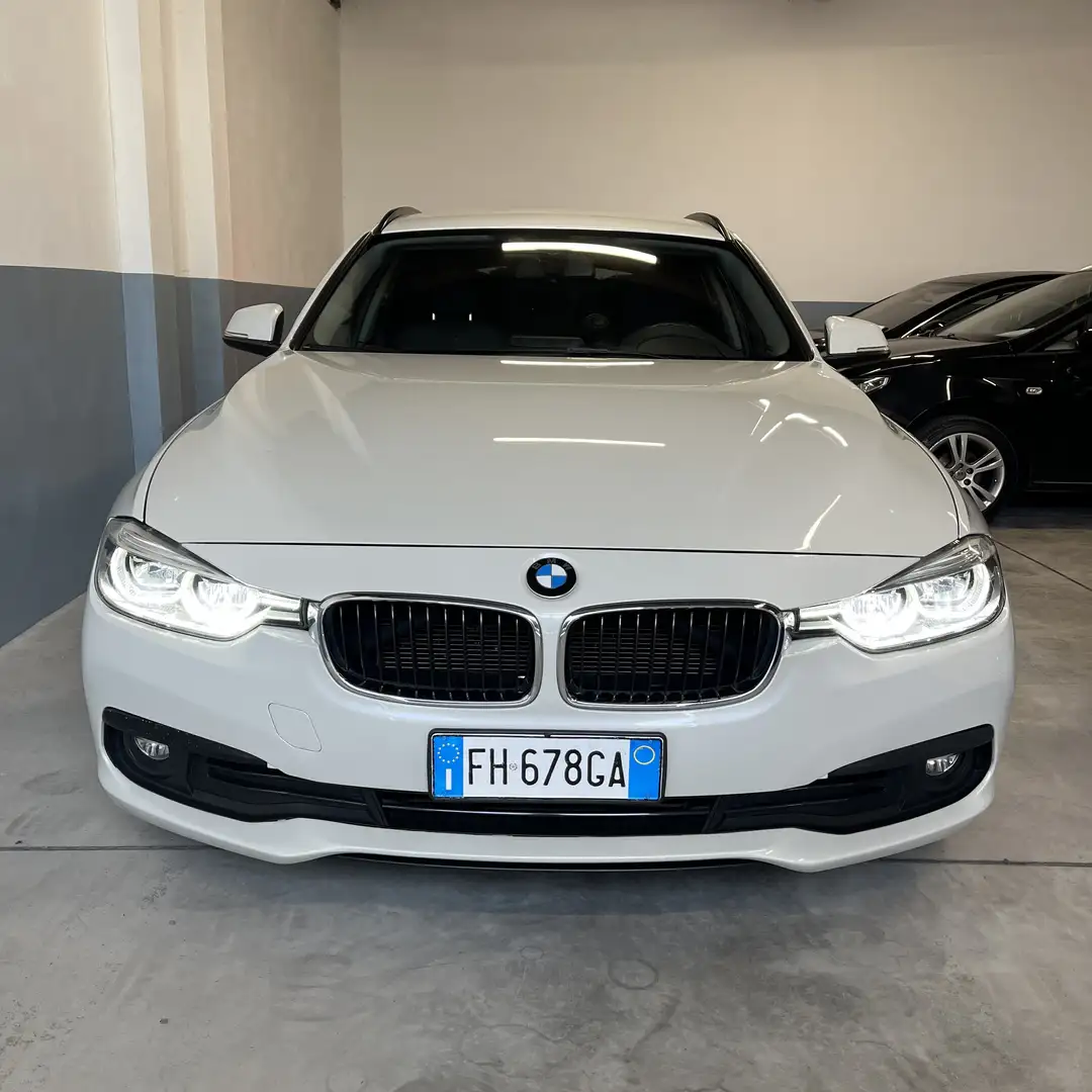 BMW 320 320d Touring xdrive Msport auto - 1