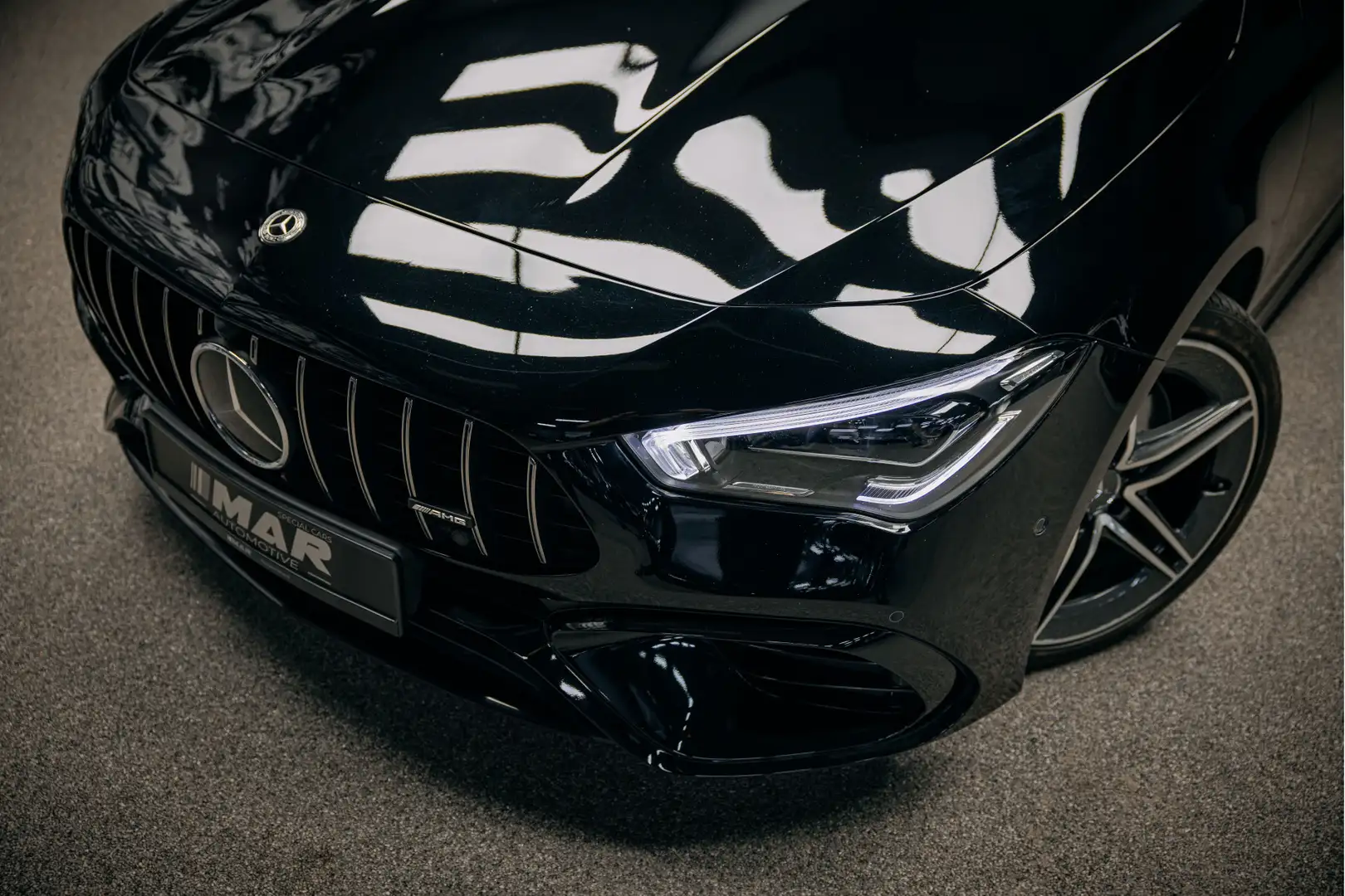 Mercedes-Benz CLA 45 AMG Shooting Brake S 4MATIC+ Premium Plus | Trekhaak | Noir - 2