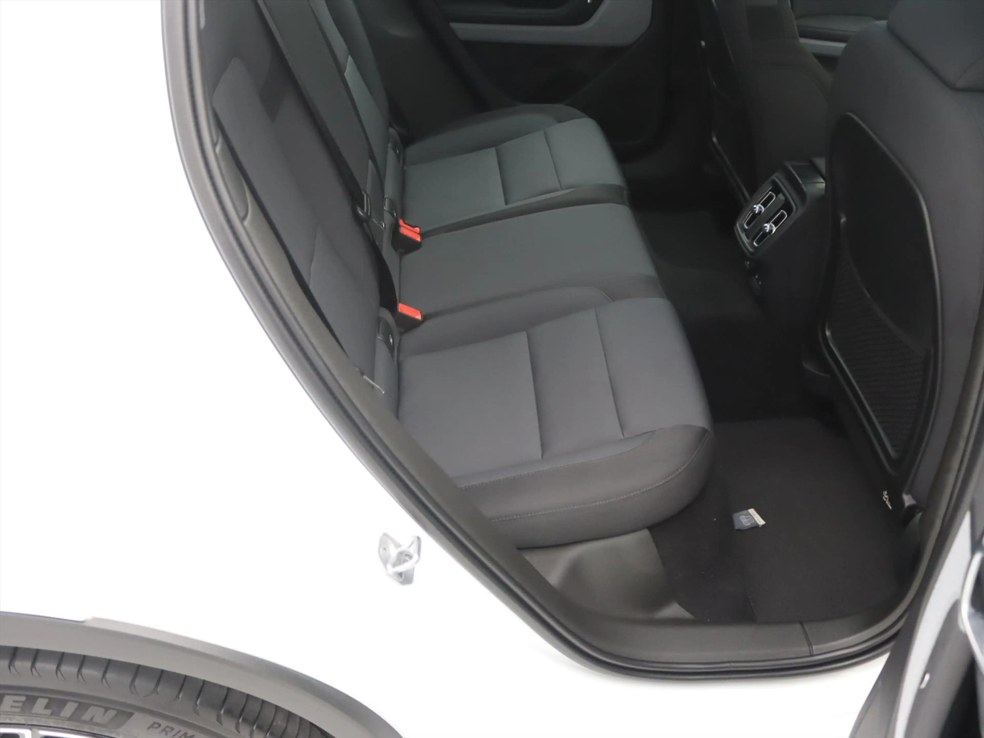 Polestar 2 Long Range Single Motor 231pk [ TREKHAAK+PANO+360C — photo 38