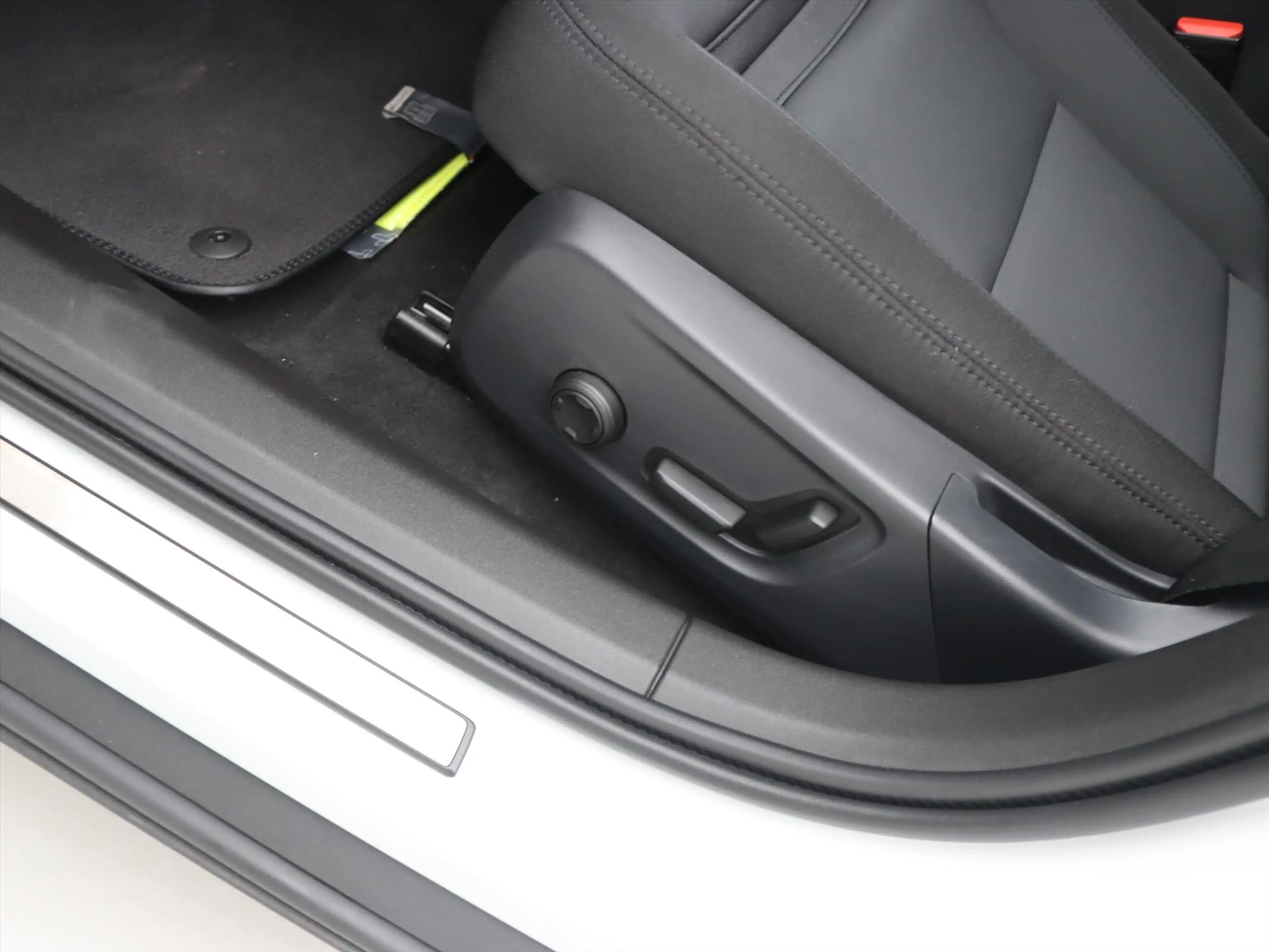 Polestar 2 Long Range Single Motor 231pk [ TREKHAAK+PANO+360C — photo 21