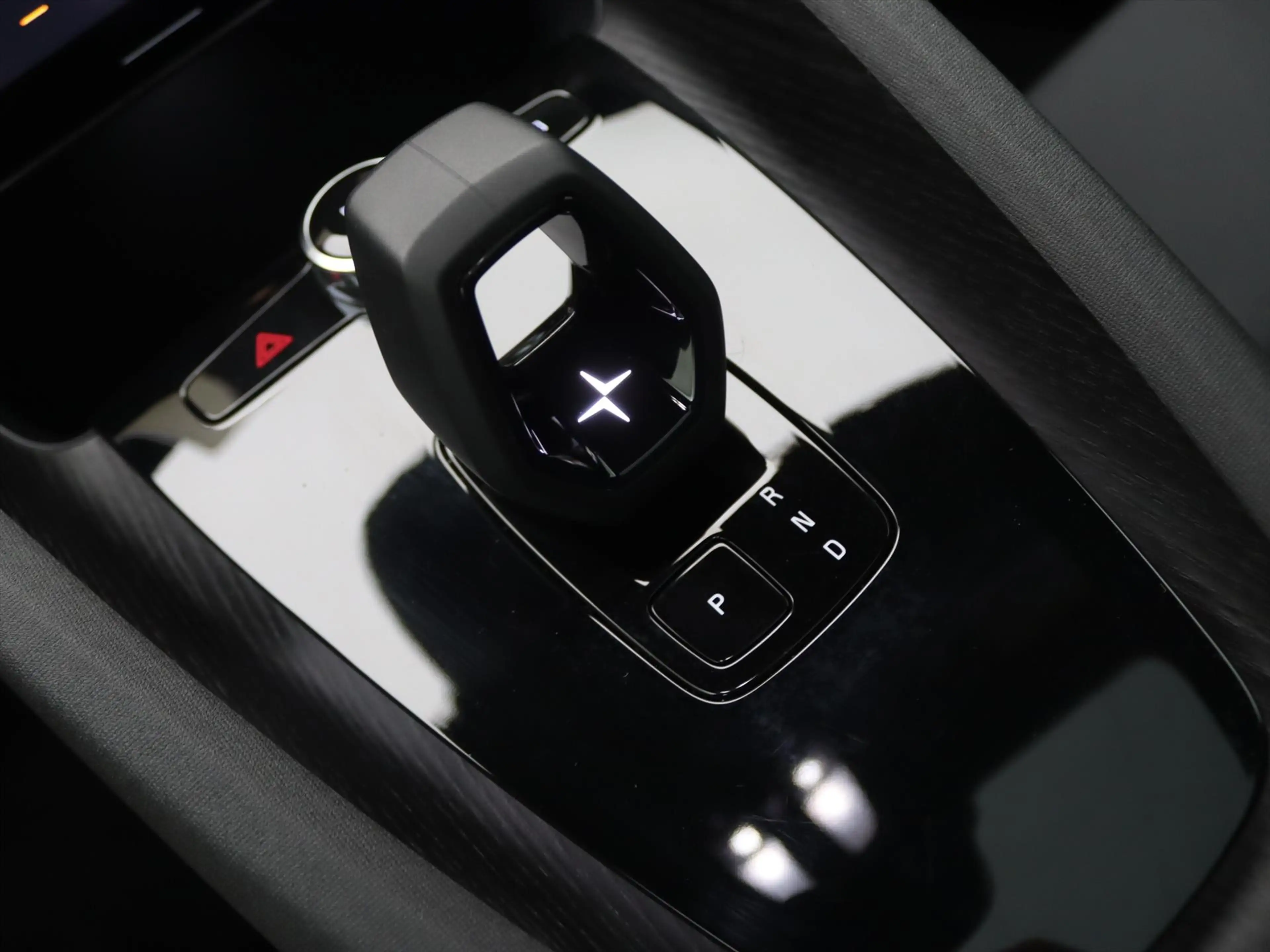 Polestar 2 Long Range Single Motor 231pk [ TREKHAAK+PANO+360C — photo 24