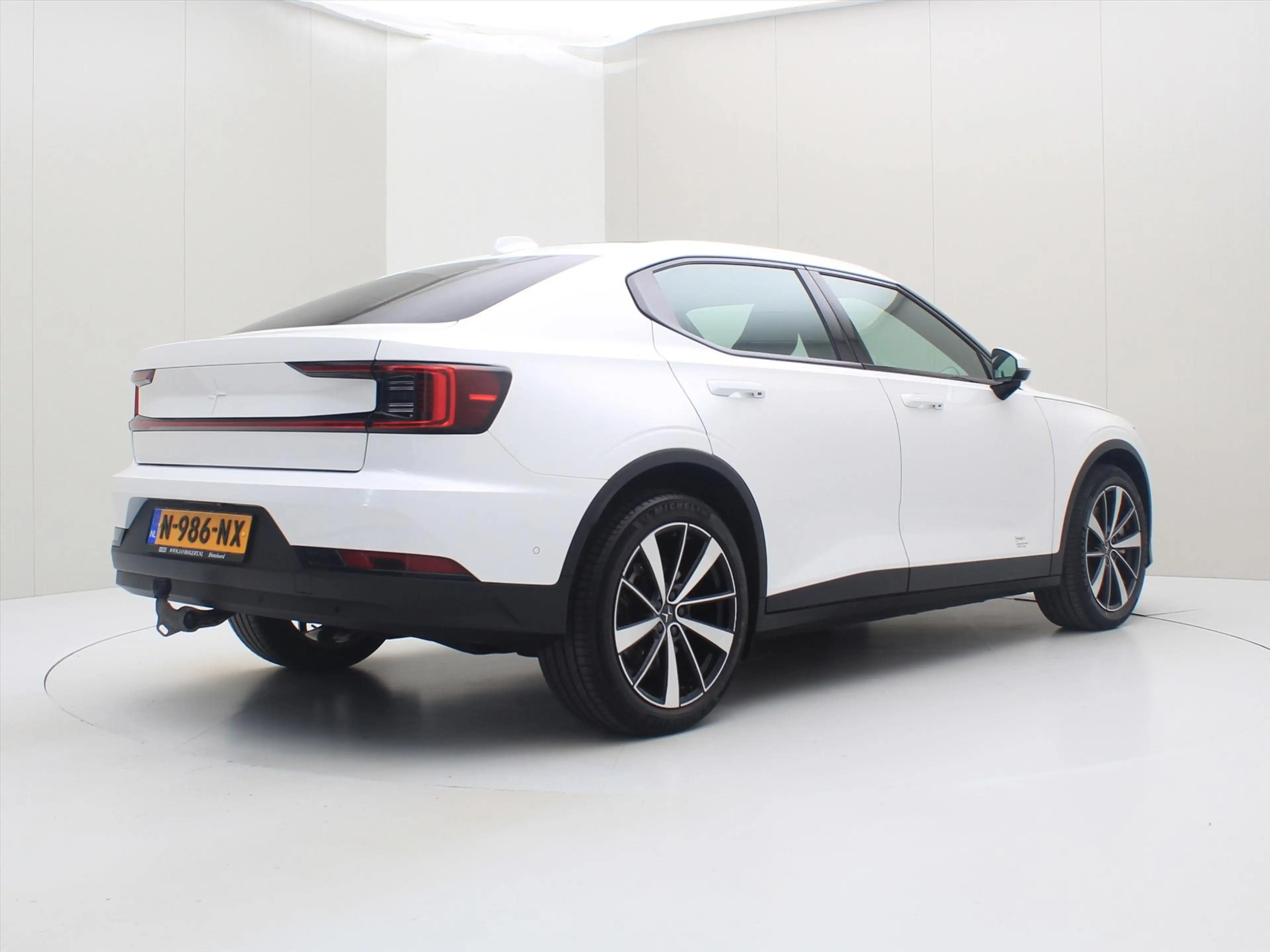 Polestar 2 Long Range Single Motor 231pk [ TREKHAAK+PANO+360C — photo 2