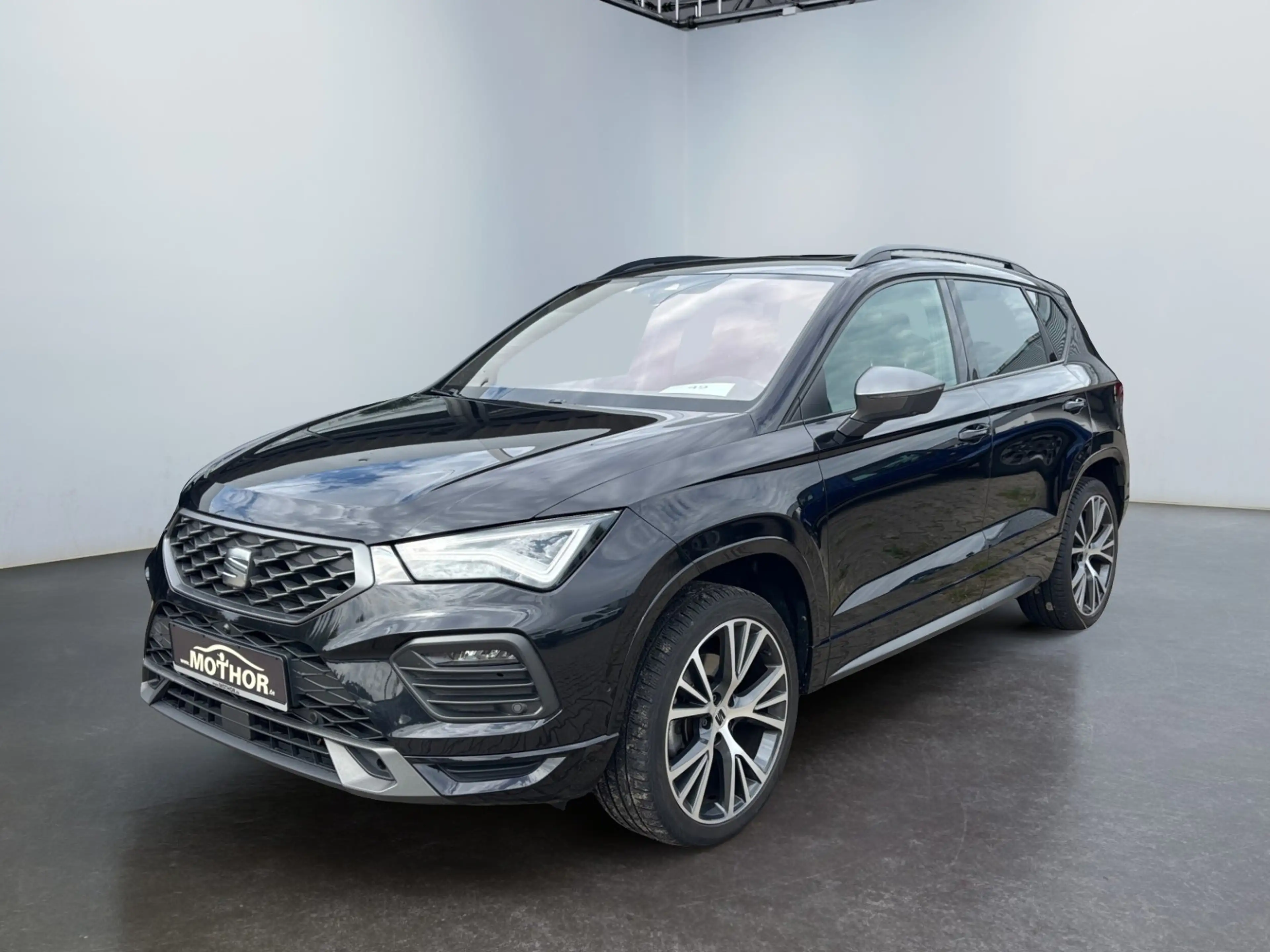 SEAT Ateca FR 2.0 TSI 4x4 DSG Beats Audio — photo 2