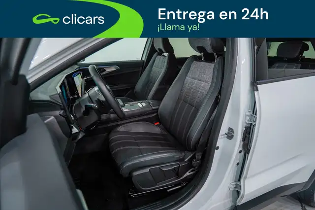Renault Austral view 14