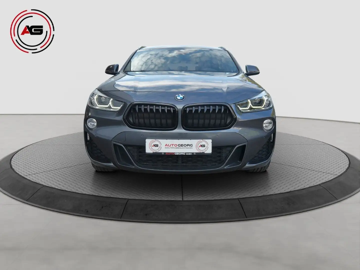 BMW X2 sDr.20iA M-SPORT NAVI LED PARKASSIST KAM AMBI Grijs - 2
