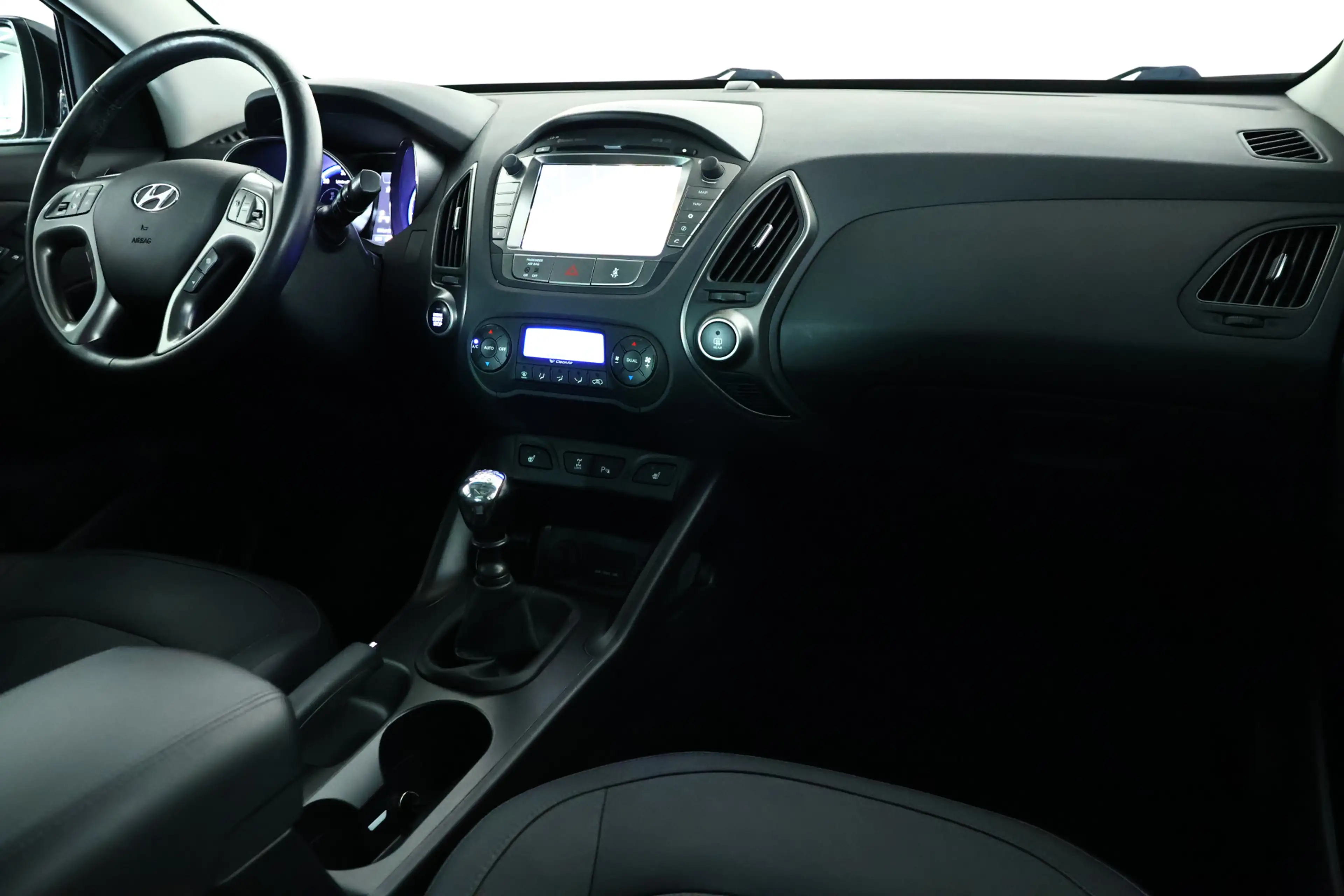 Hyundai iX35 2.0 CRDi 4WD Style / Opendak / Leder / Navi / Came — photo 8
