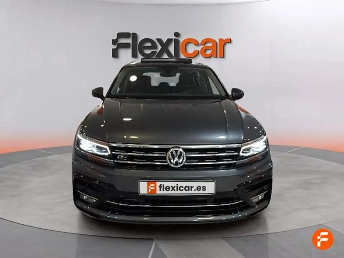 Volkswagen Tiguan 1.5 TSI R-Line DSG 110kW Gris - 2