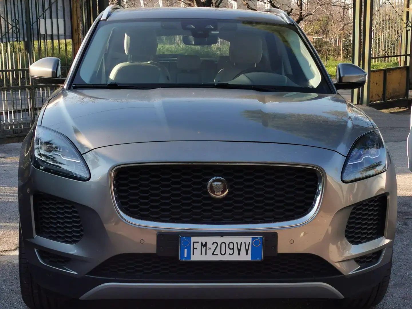 Jaguar E-Pace E-Pace 2017 2.0d i4 SE awd 150cv auto Brons - 1