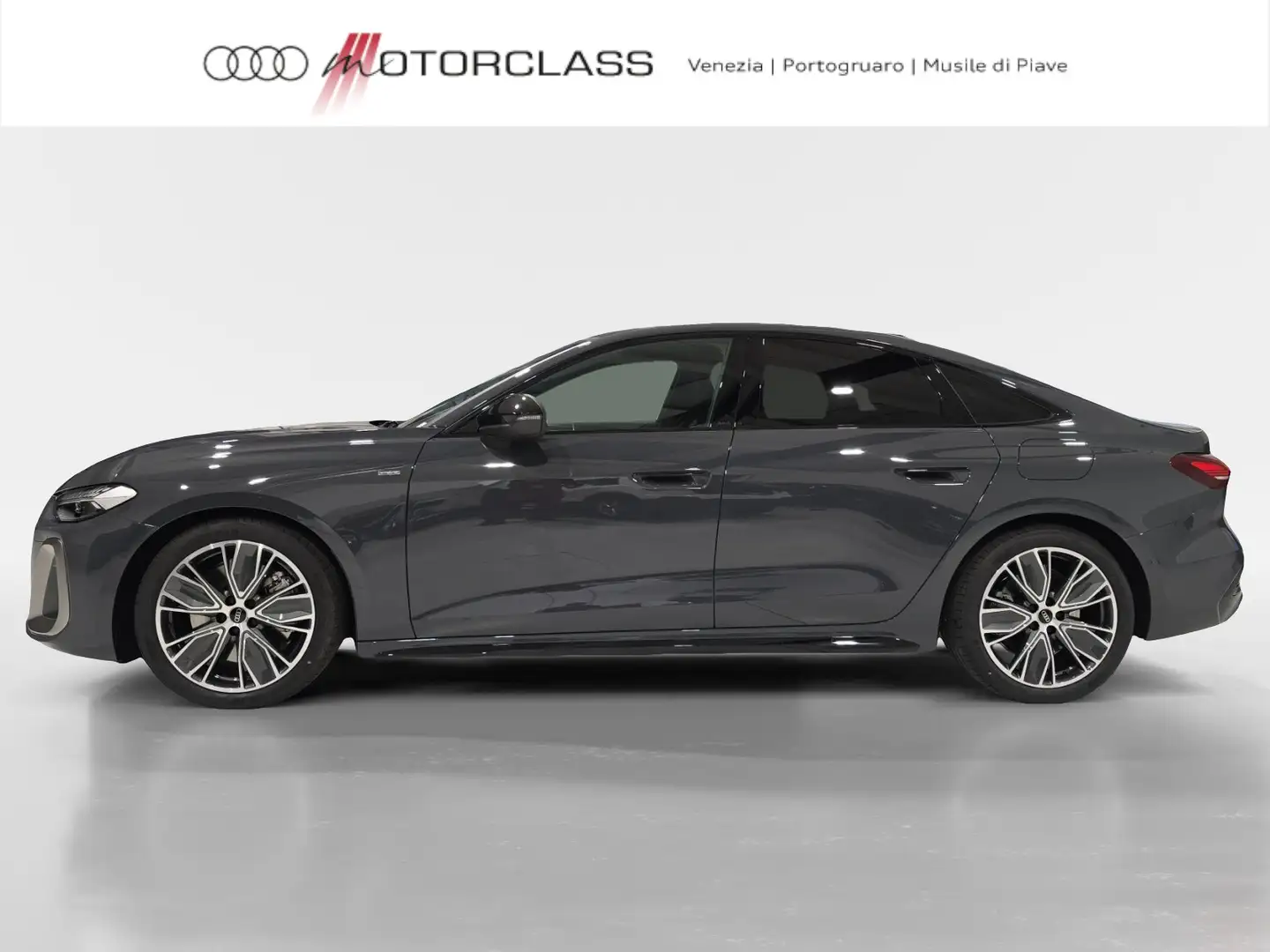 Audi A5 berlina 2.0 e-hybrid 299cv s line edition quattro Grigio - 2