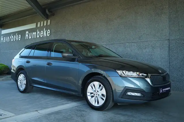 Skoda Octavia Cruise | carplay | Lane assist | clima