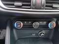 Alfa Romeo Stelvio 2.2 Turbo Q4 Diesel AT8 Business 190 CV Weiß - thumbnail 17