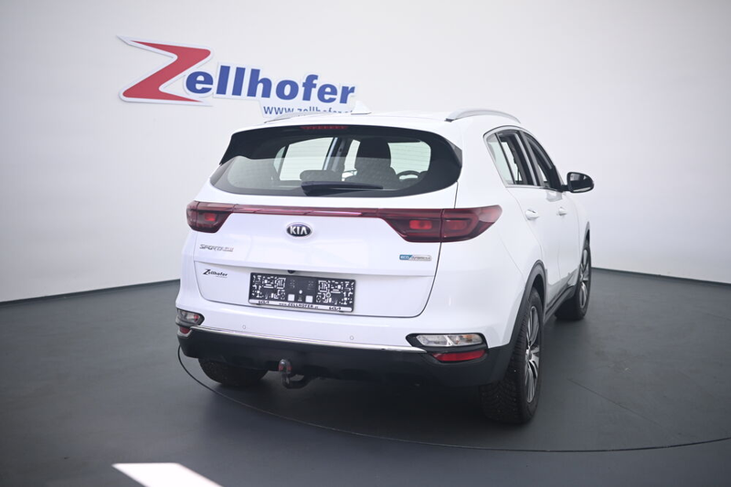 Kia Sportage 1,6 CRDI MHD AWD Silber DCT Aut. — photo 2