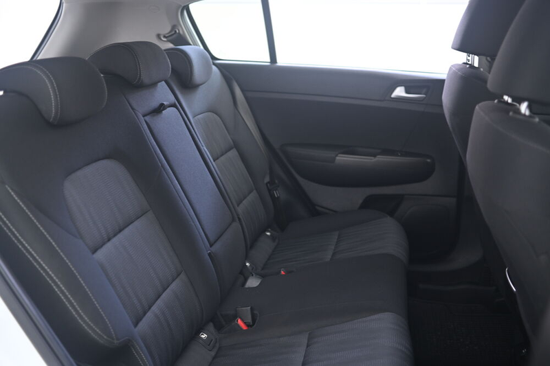 Kia Sportage 1,6 CRDI MHD AWD Silber DCT Aut. — photo 11