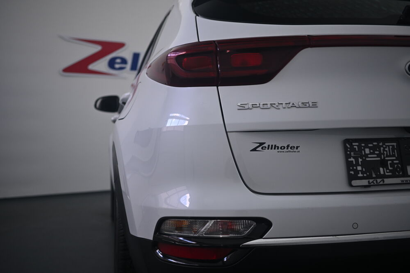 Kia Sportage 1,6 CRDI MHD AWD Silber DCT Aut. — photo 13