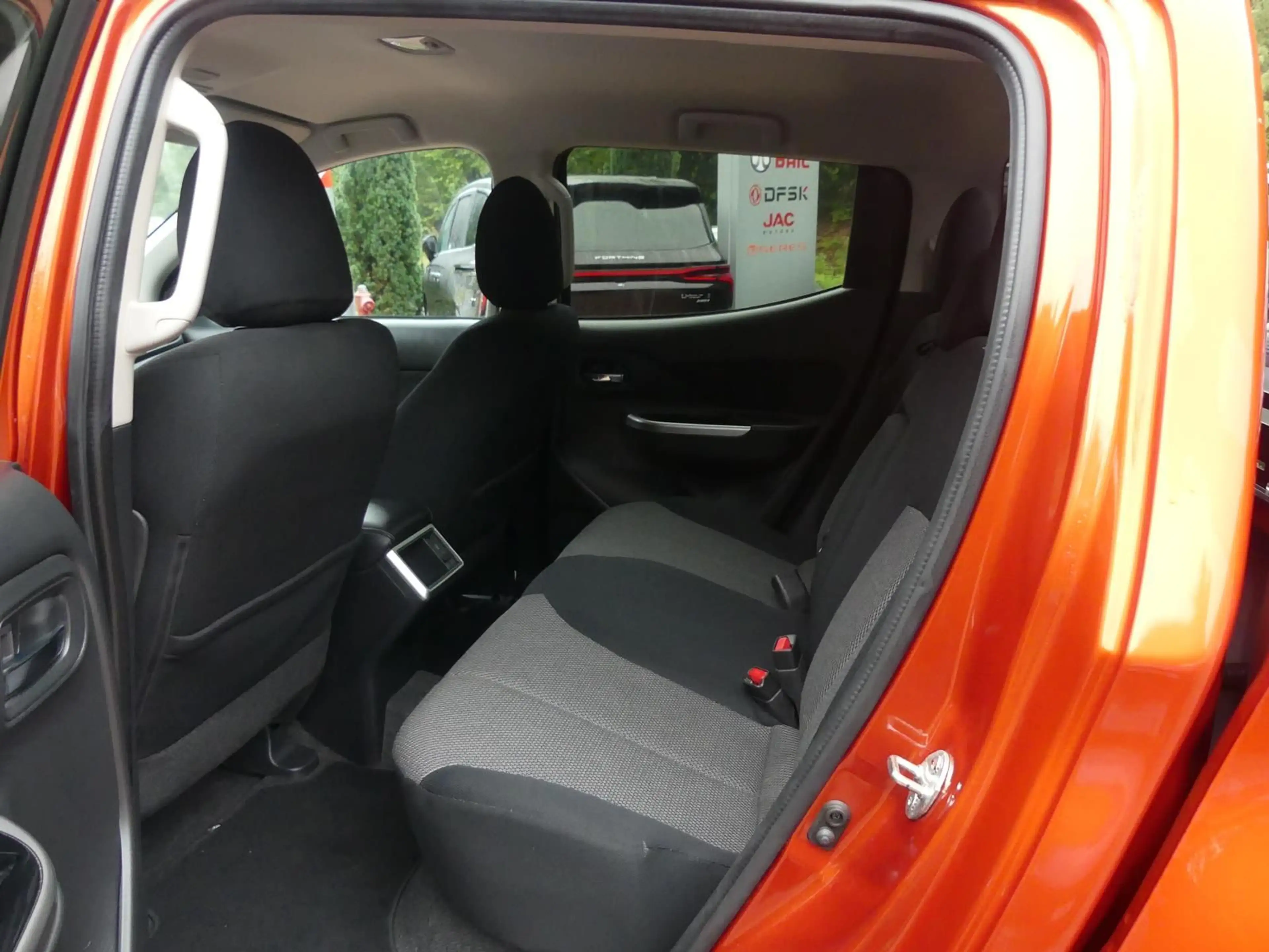 Mitsubishi L200 *DoKa*4WD*Klima*Sitzhzg*LED*Kam*AHK — photo 11