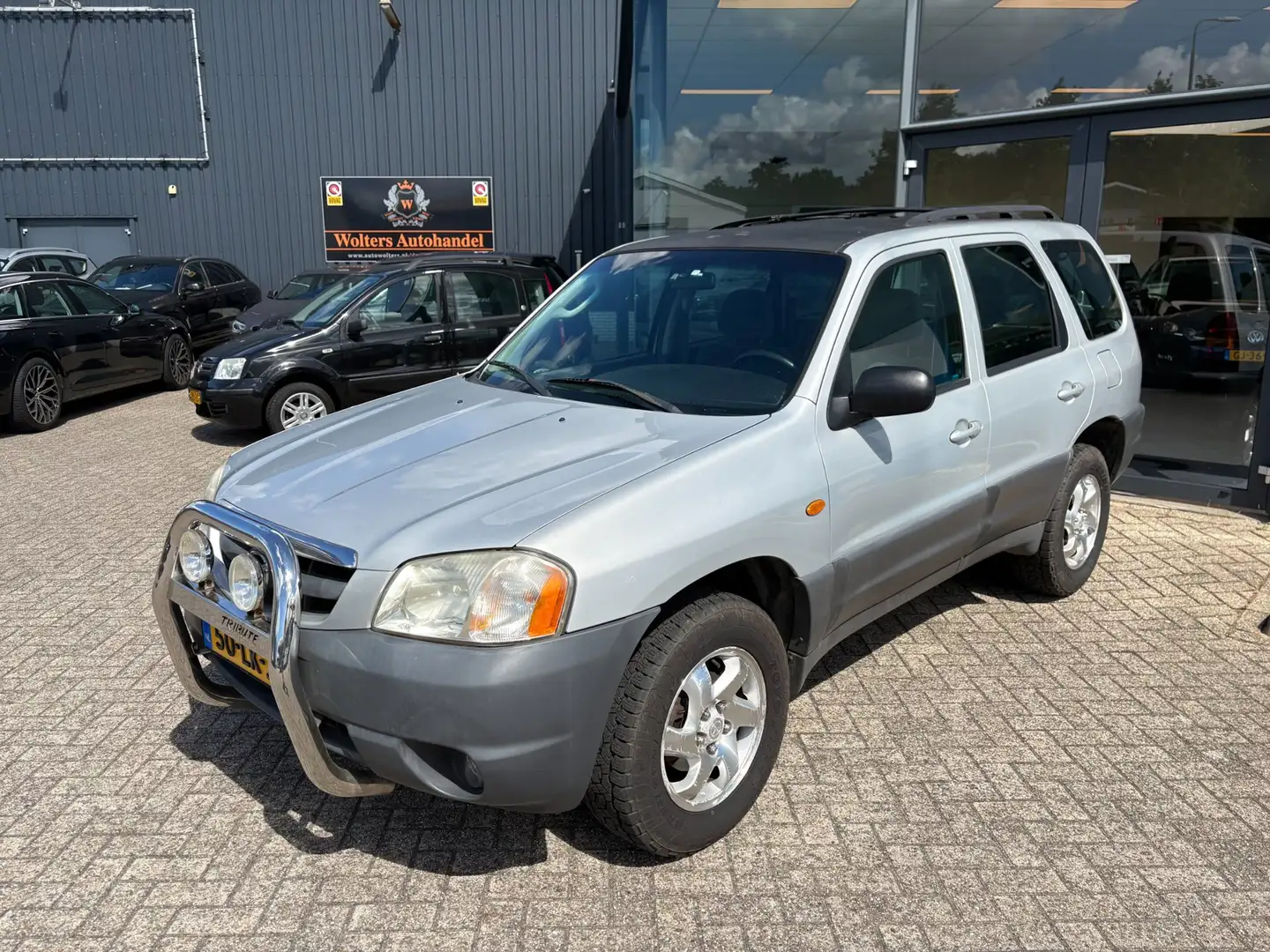 Mazda Tribute 2.0 Exclusive 4WD *AC Grau - 2