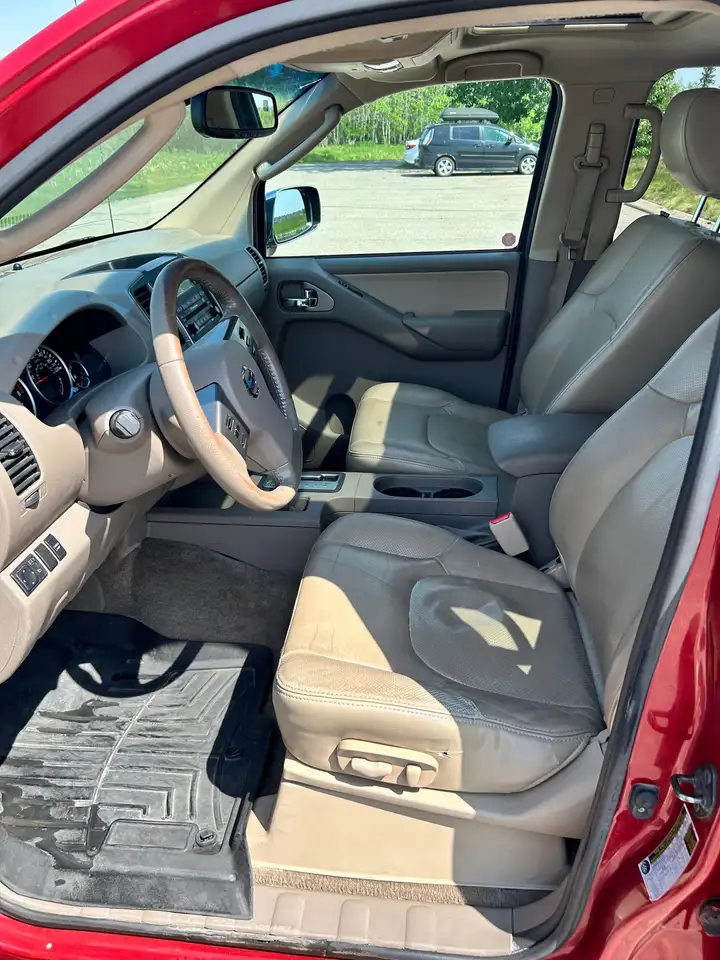 Nissan Frontier снимка Nissan Frontier
