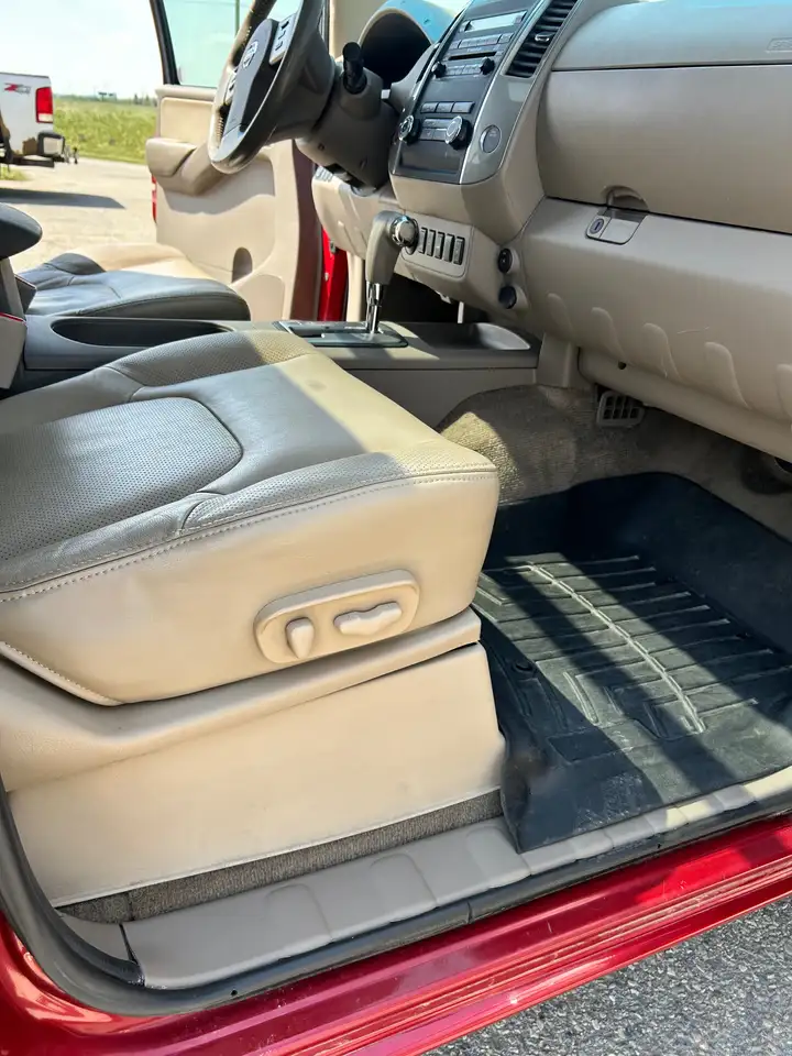 Nissan Frontier снимка Nissan Frontier