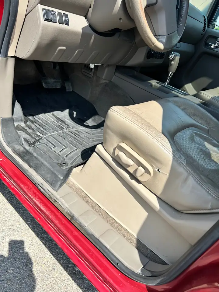 Nissan Frontier снимка Nissan Frontier