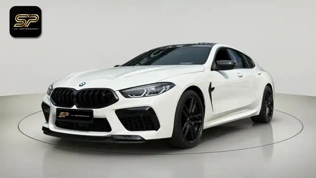 BMW M8 Standard