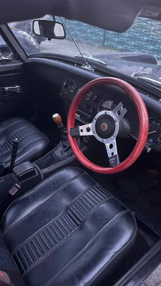 MG Midget Cabrio - Rechtslenker - Black Batch Edition, foto 6