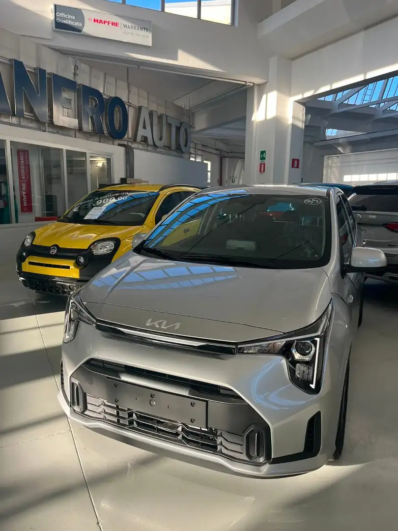 Kia Picanto Picanto 1.0 12V GPL 5 porte Urban Grau - 2